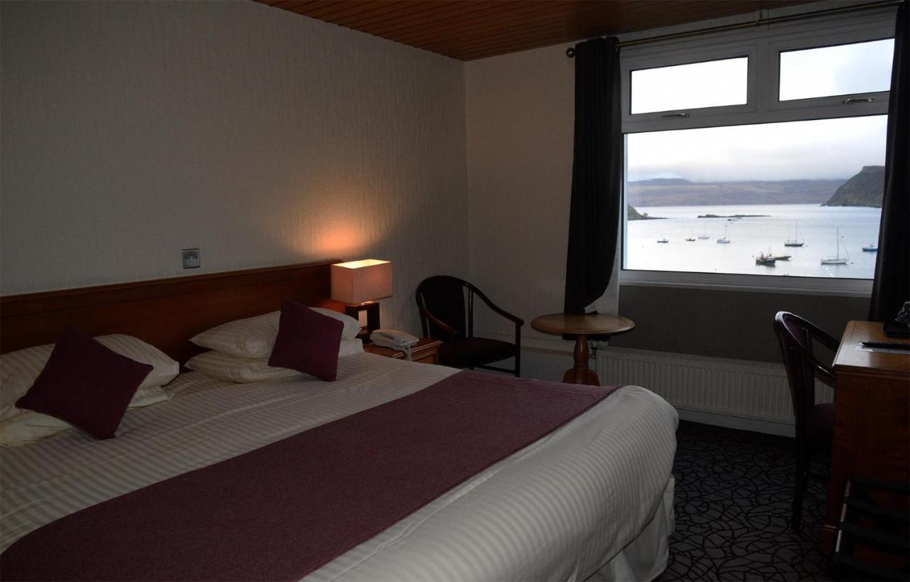 The Royal Hotel Portree Buitenkant foto