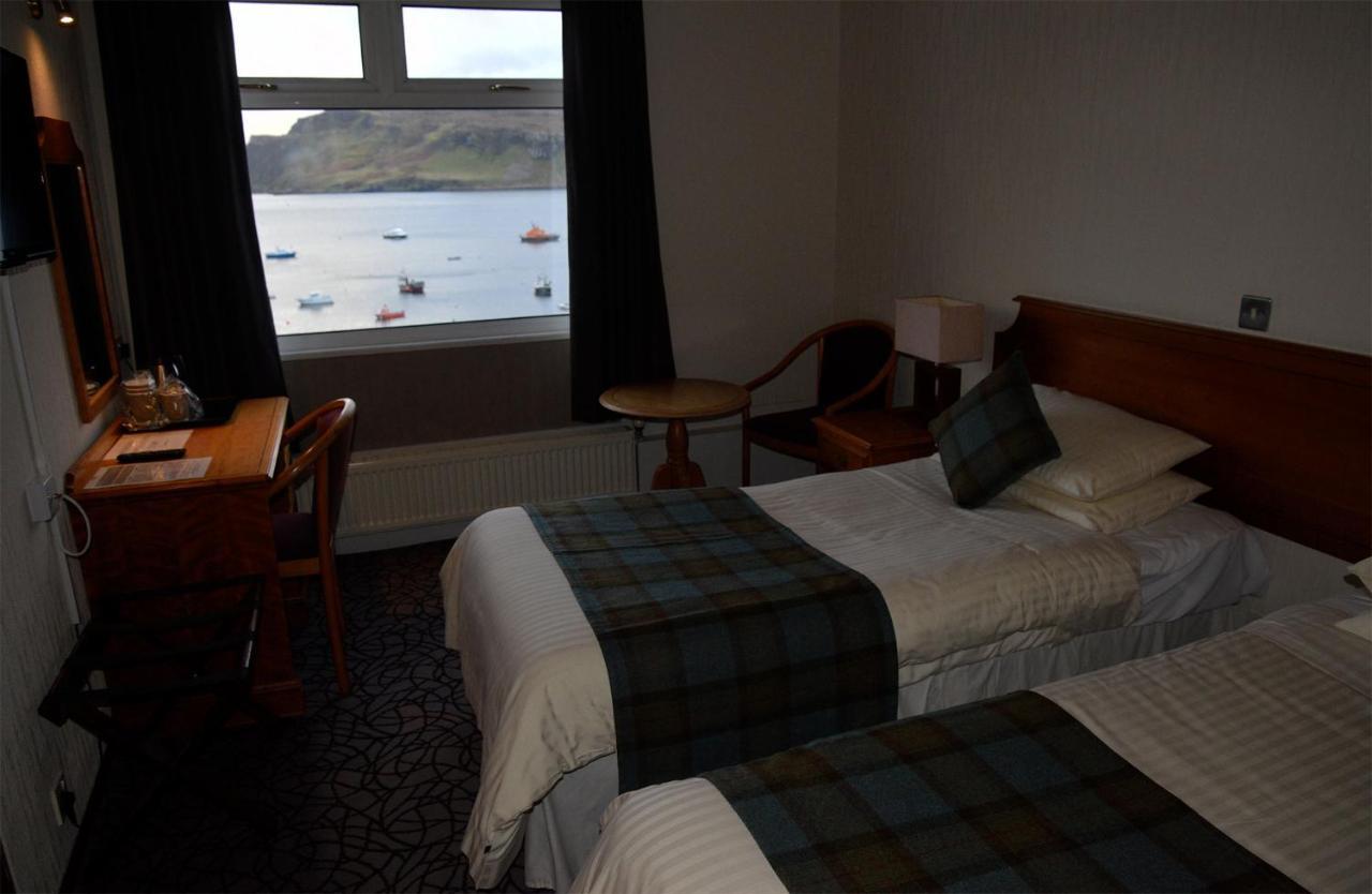 The Royal Hotel Portree Buitenkant foto